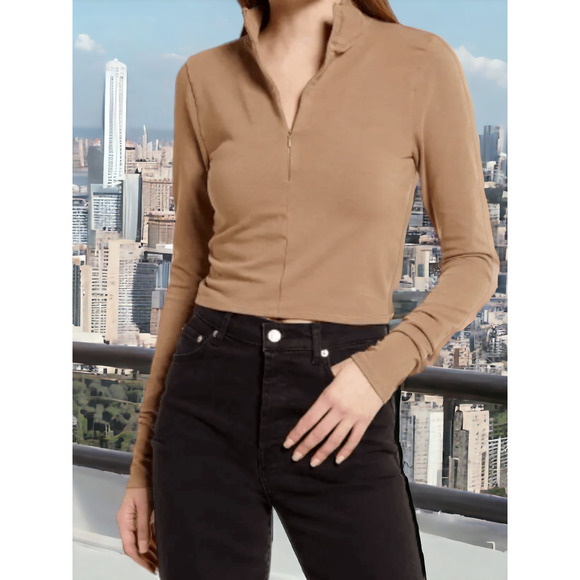 NWT - Good American Essential Zip Mock Long Sleeve Top in Putty Size: 4 - Picture 2 of 8